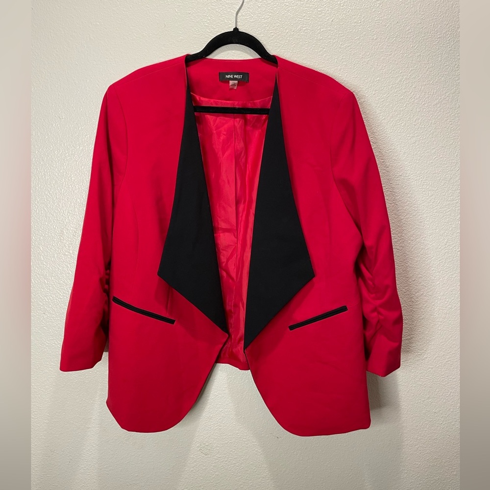 Nine West Blazer Set - Light Pink and Red with Black Accents - Picture 6 of 9